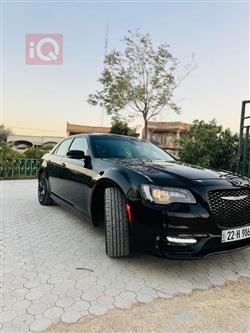كرايسلر 300